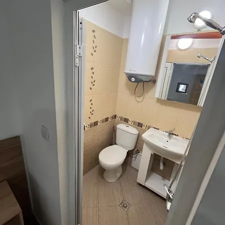 En-suite Rooms: Novа In Center Софія