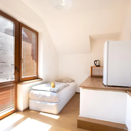 En-suite Rooms: Novа In Center