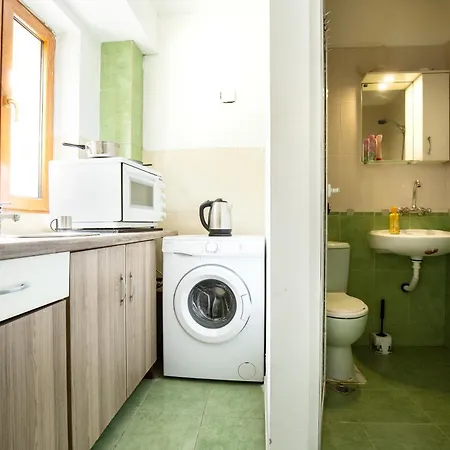 En-suite Rooms: Novа In Center Софія