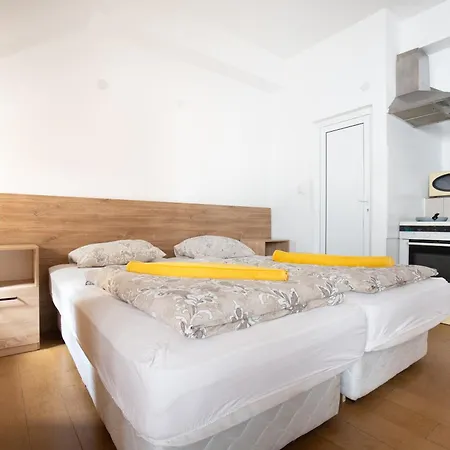 En-suite Rooms: Novа In Center 索菲亞