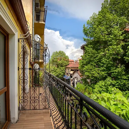 En-suite Rooms: Novа In Center 2* Софія