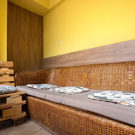 Гостьовий будинок En-suite Rooms: Novа In Center